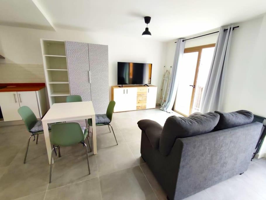 Apartament Near The Ocean In Playa San Juan Kültér fotó